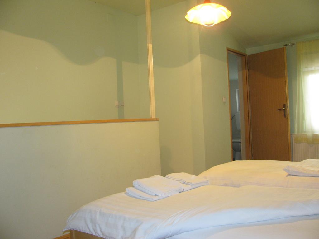 Apartments & Rooms Korzo Slavonski Brod Cameră foto