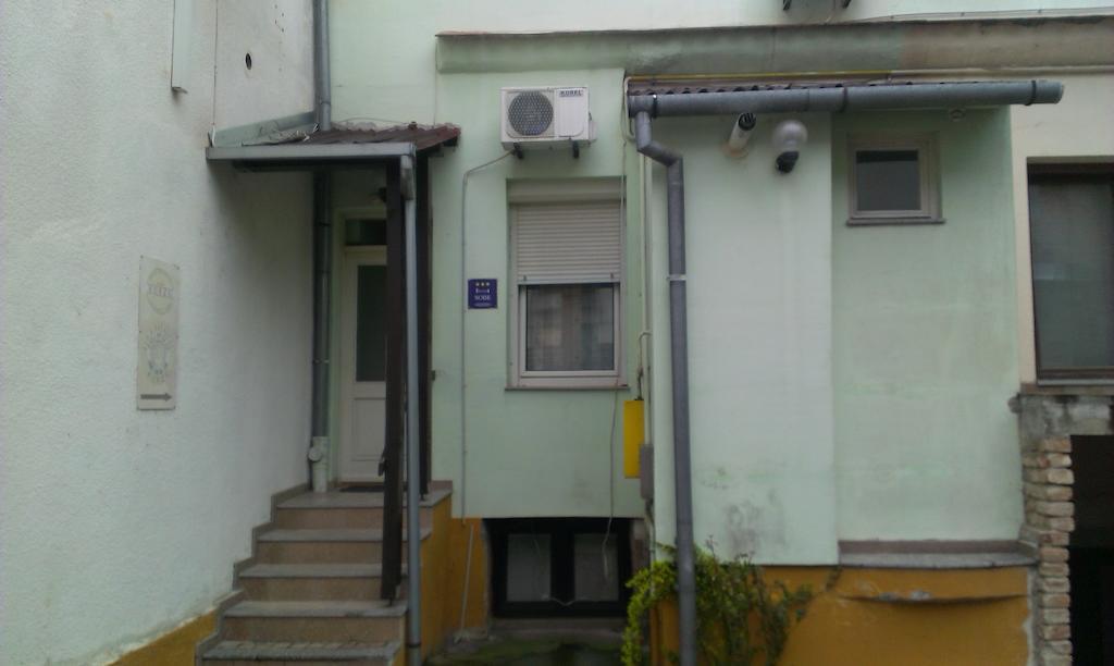 Apartments & Rooms Korzo Slavonski Brod Cameră foto